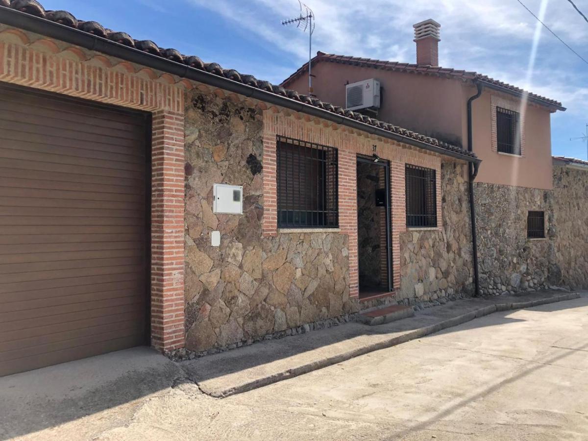 Vila El Huerto De Lino Candeleda Exteriér fotografie